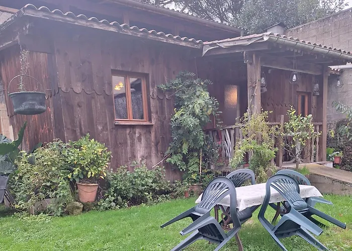 Le Saloon